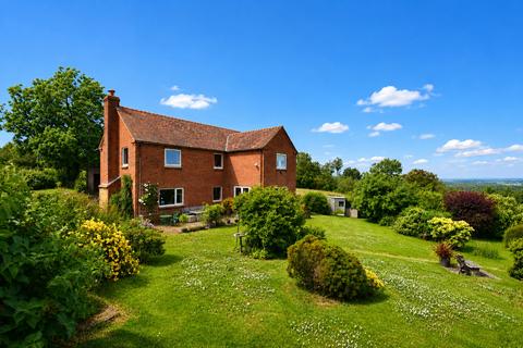 4 bed property, in Hopton Bank, £750,000