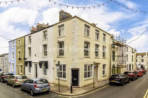 3 bed property, in Nelson Street, £229,950