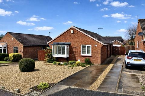 3 bed property, in Stroud Close, £300,000