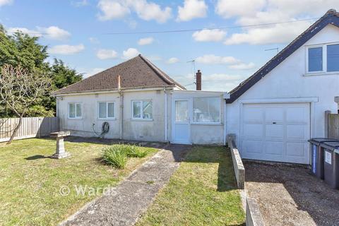 3 bed property, in Meehan Road, £250,000