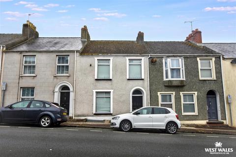 3 bed property, in Laws Street, £190,000