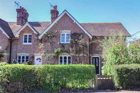 3 bed property, in Bodiam, £575,000