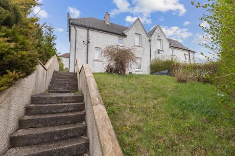3 bed property, in Hawthorn Street, £199,995