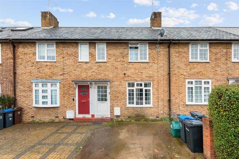 3 bed property, in Buckfast Road, £530,000
