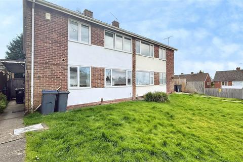 2 bed property, in Lazy Hill, £130,000