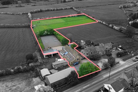4 bed property, in Ings Hall Farm, £1,000,000