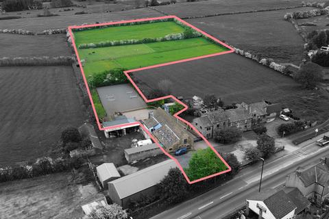4 bed property, in Ings Hall Farm, £1,000,000