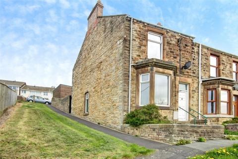 2 bed property, in Durham Road, £70,000