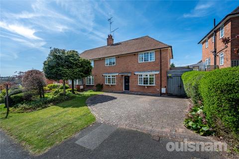 3 bed property, in Fox Hill, £375,000