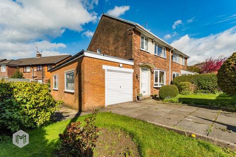 3 bed property, in Grindsbrook Road, £265,000