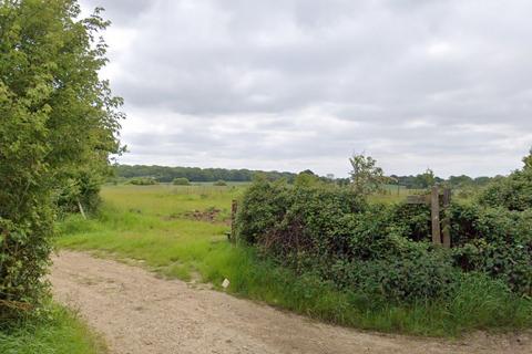 Land, in Land At Brooks Farm, £30,000