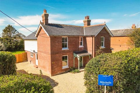 5 bed property, in Everton Road, £950,000