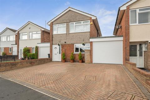 3 bed property, in East Dundry Road, £365,000
