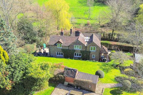4 bed property, in School Lane, £1,000,000