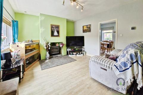 3 bed property, in Battram Road, £190,000