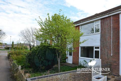 3 bed property, in Chadwick Square, £155,000