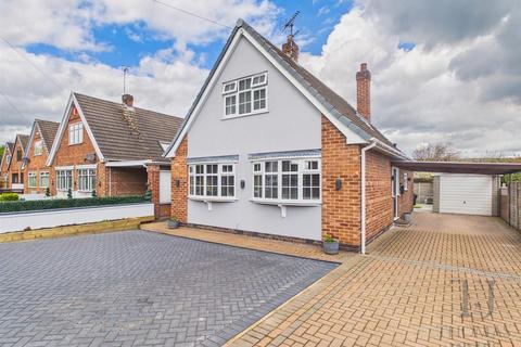3 bed property, in Pygall Avenue, £400,000