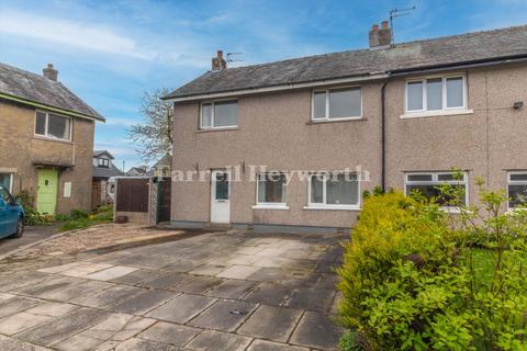 3 bed property, in Ash Avenue, £230,000