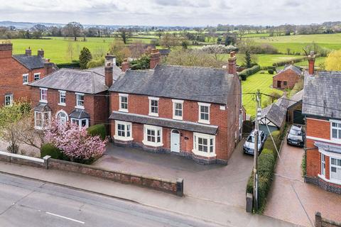5 bed property, in Sunnyside, £865,000