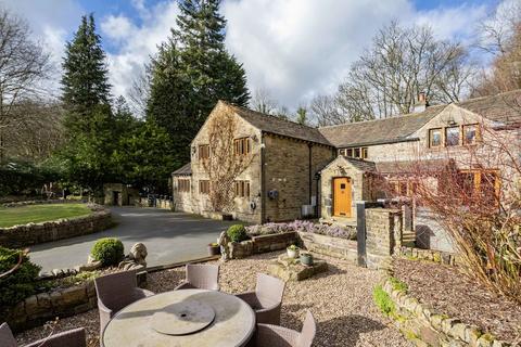 5 bed property, in Ripponden, £1,150,000