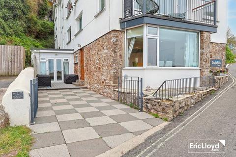 3 bed property, in Overgang Road, £335,000
