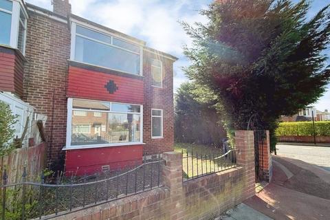 3 bed property, in Druridge Drive, £130,000