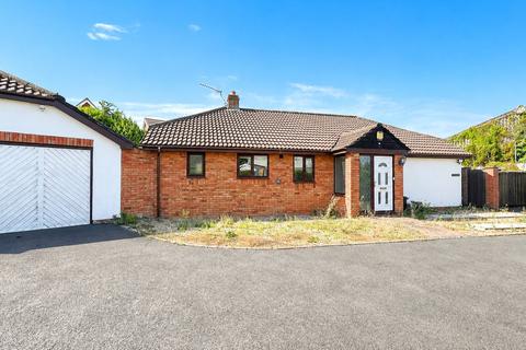 3 bed property, in Spy Post, £295,000