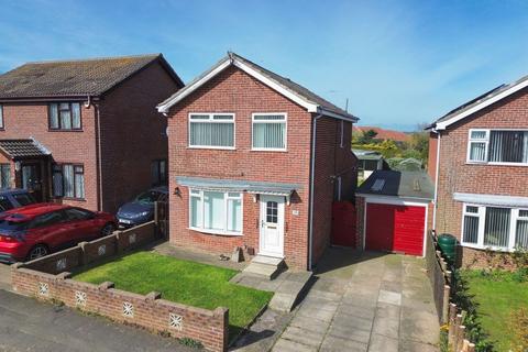 3 bed property, in 59 Muncaster Way, £265,000