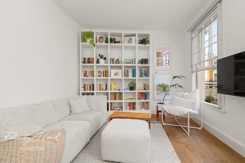 1 bed property, in Caledonian Road, £400,000