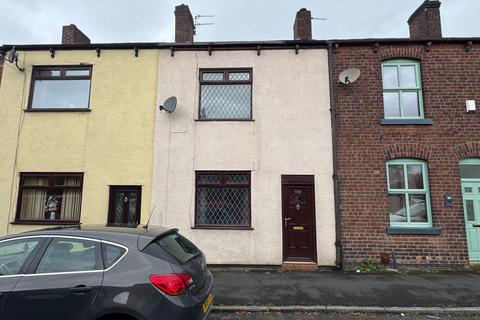 2 bed property, in Bridgewater Street, £120,000