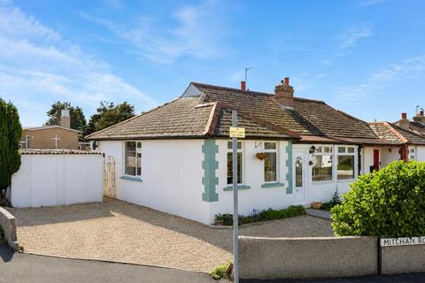 3 bed property, in Mitcham Road, £300,000