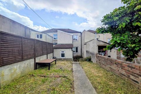 3 bed property, in Glen Park, £290,000