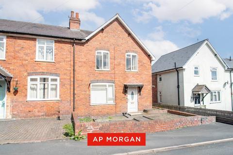 3 bed property, in Griffin Street, £120,000