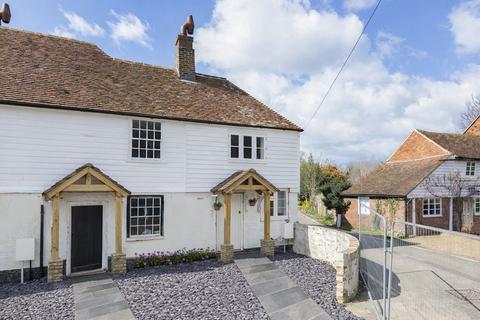 2 bed property, in The Green, £395,000