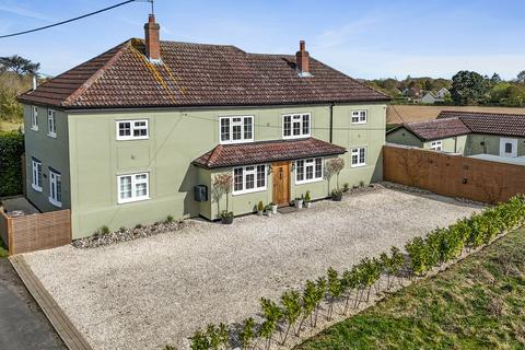 6 bed property, in West End Road, £1,000,000