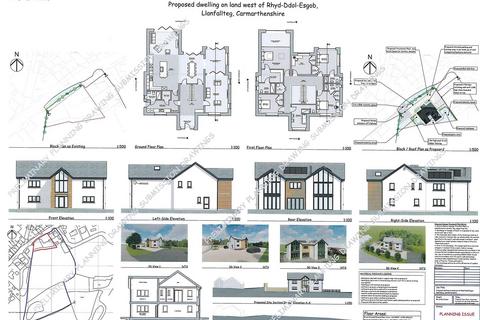 5 bed property, in Land Adjacent To Rhyd-Ddol-Esgob, £275,000