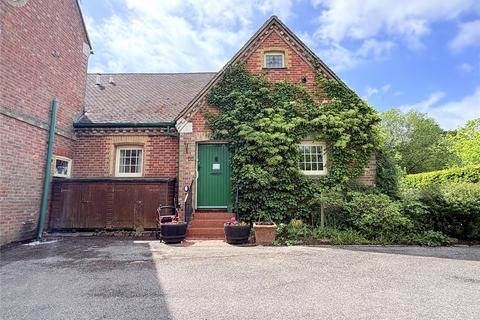 2 bed property, in Halls Hole Road, £500,000
