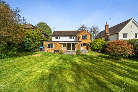 4 bed property, in Station Road, £1,000,000