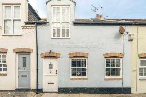 2 bed property, in Tynemouth, £349,950