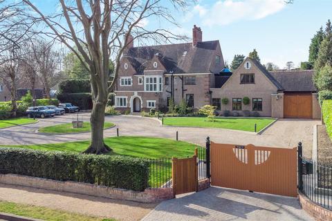 6 bed property, in Luttrell Road, £3,500,000