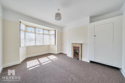 3 bed property, in Olga Road, £230,000
