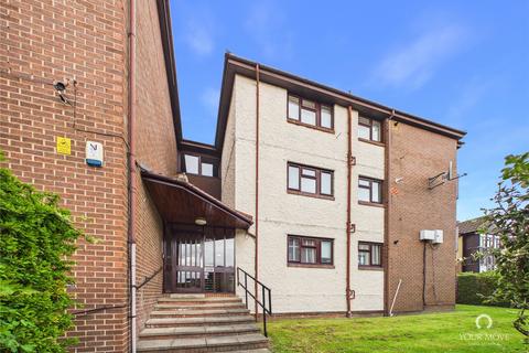 1 bed property, in King Henry Court, £26,000