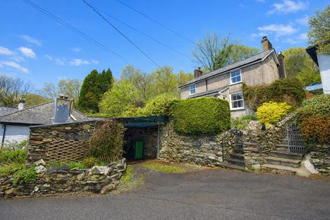 3 bed property, in Nantmor, £295,000