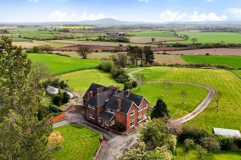 7 bed property, in Betley House, £1,000,000