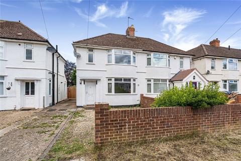 3 bed property, in Beechey Avenue, £550,000