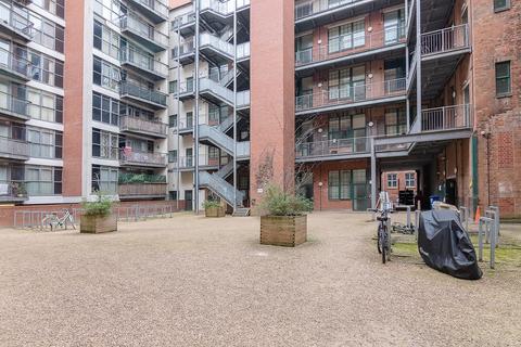 2 bed property, in Rutland Street, £86,240