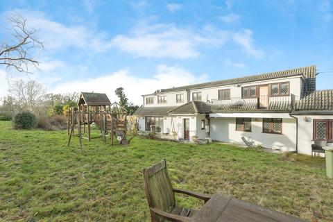 4 bed property, in New Road Hill, £1,200,000