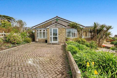 4 bed property, in Seascape, £440,000