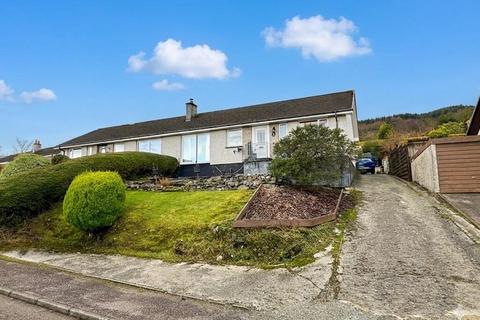 3 bed property, in Kilduskland Drive, £200,000