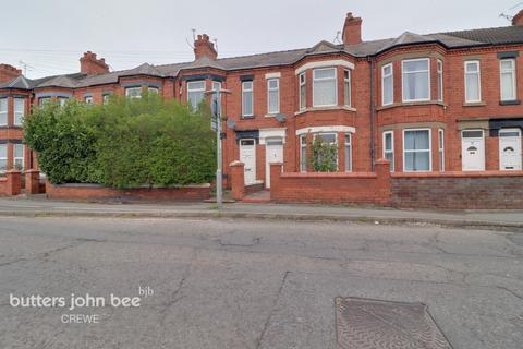 3 bed property, in Hungerford Road, £90,000